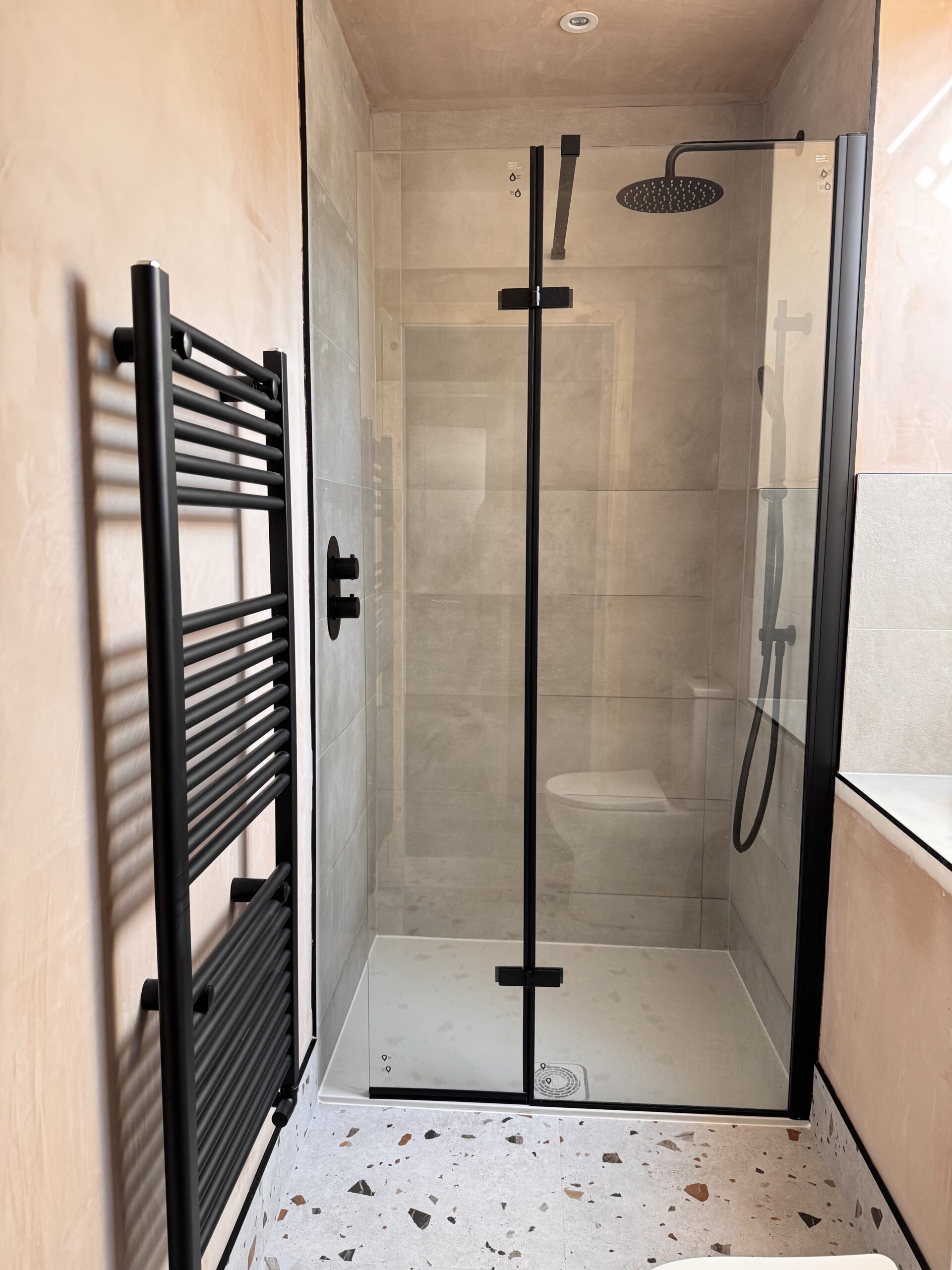 small en-suite shower room Otley